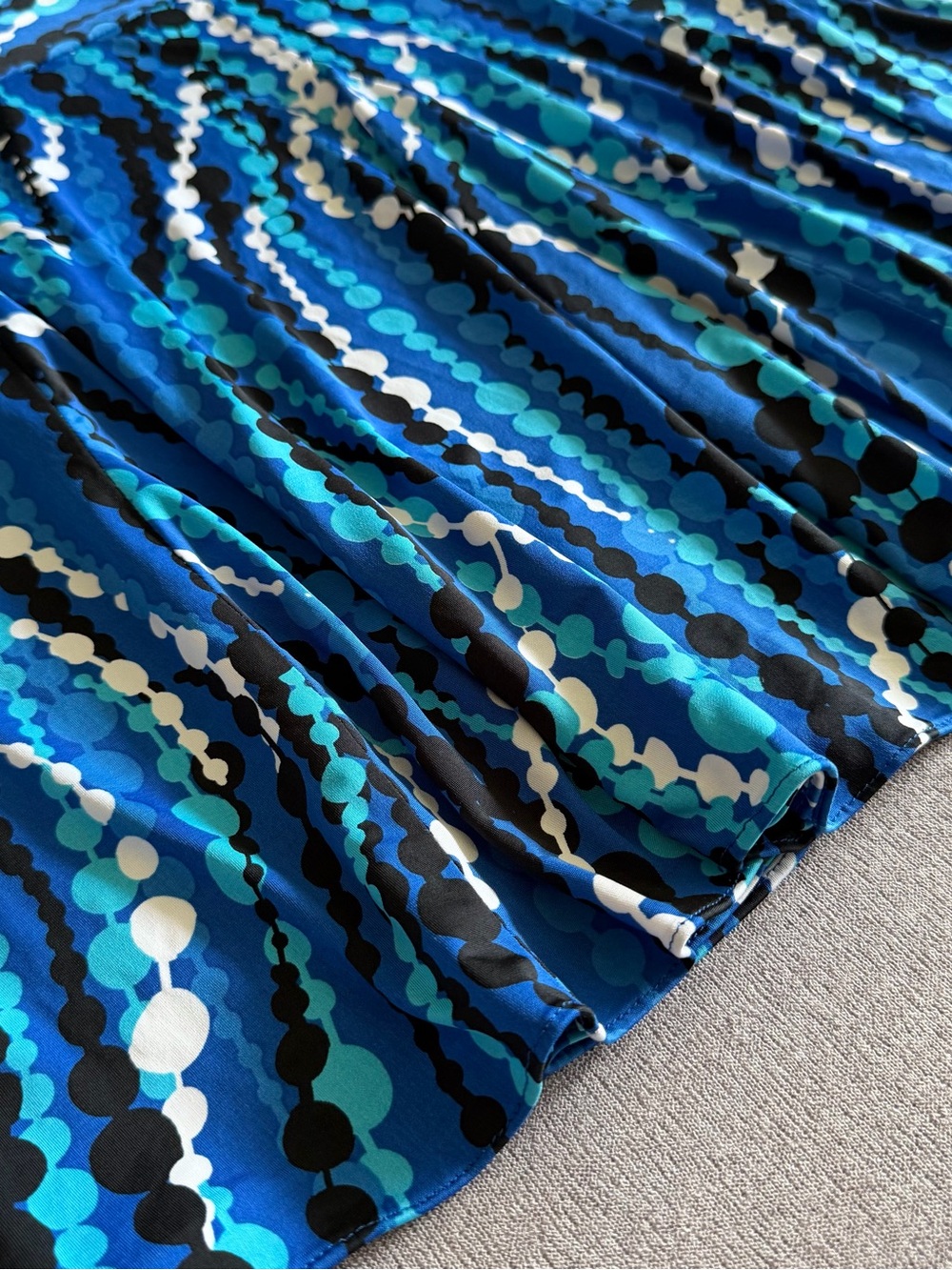 Cache Y2K Blue Abstract Print Flowy Mini Skirt - Picture 3 of 6